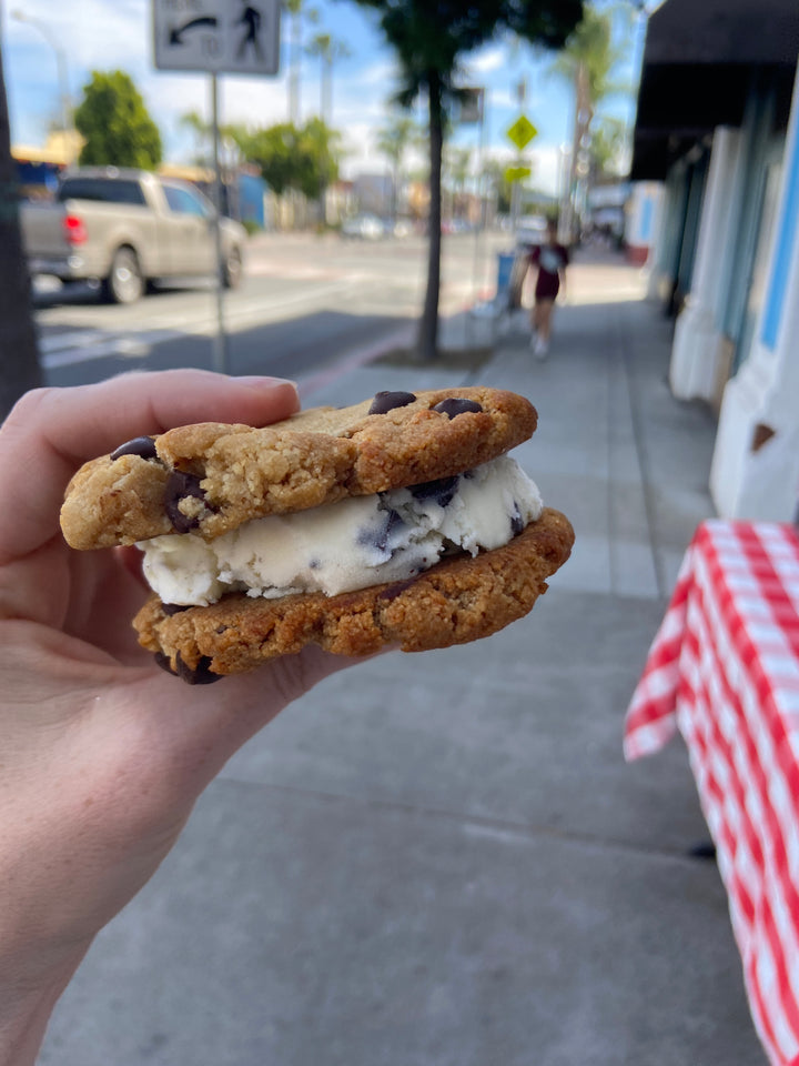 Ice Cream Sandwich