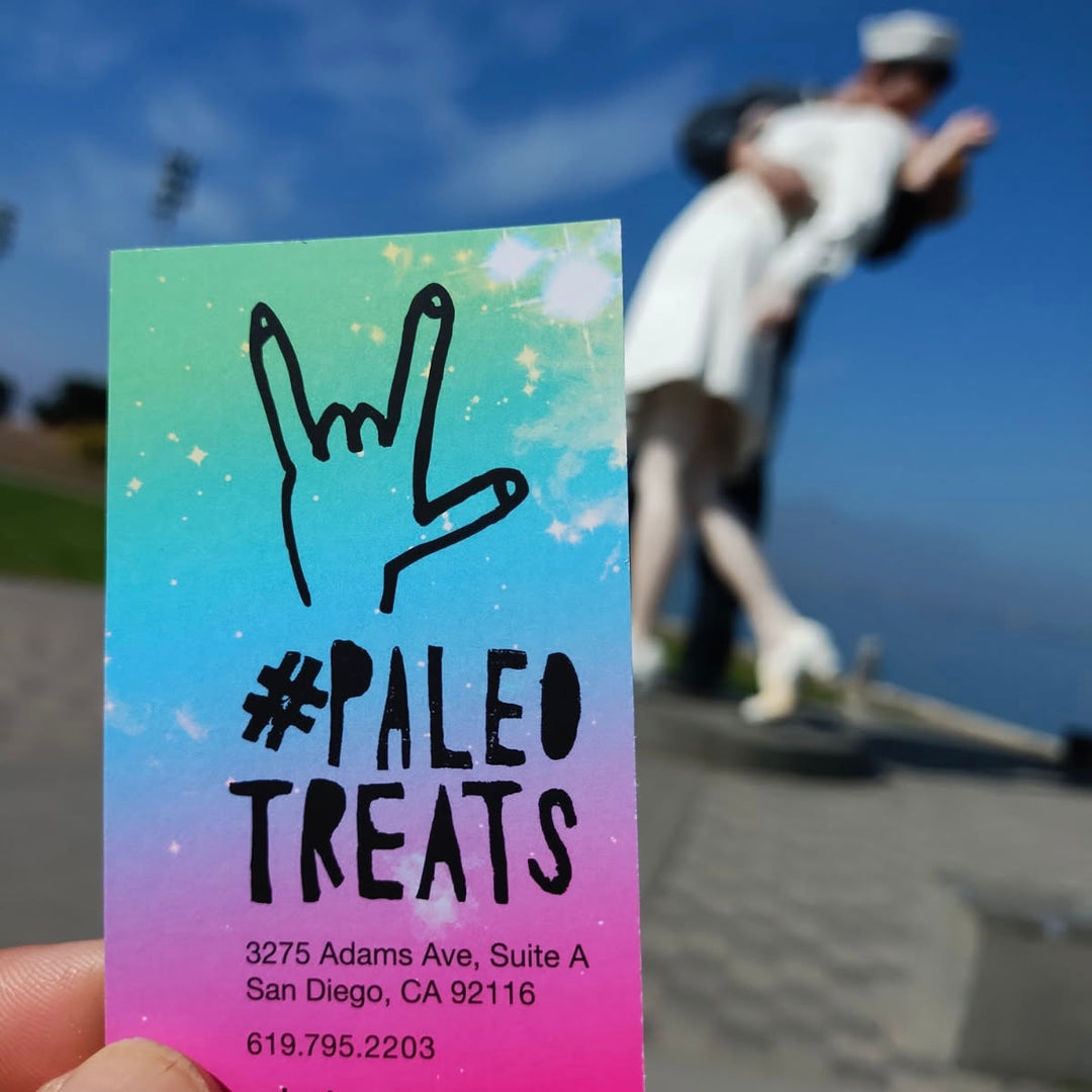 Ascb paleo treats san diego famous sailor kiss statue.